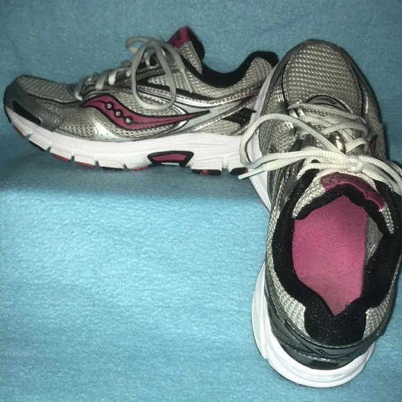 SAUCONY MARAUDER 3 breathable athletic jogging walking running shoes size 8 - Picture 1 of 9